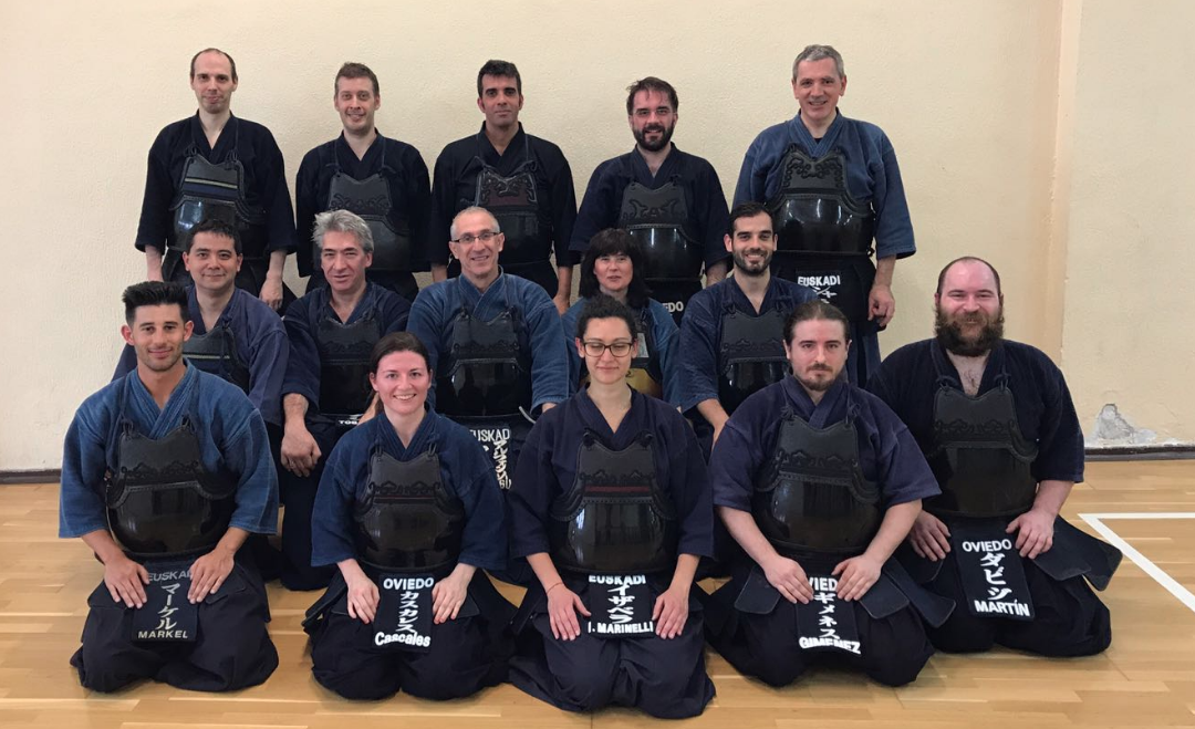 Entrenamiento de Kendo/Iaido con el Club Kendo Euskadi